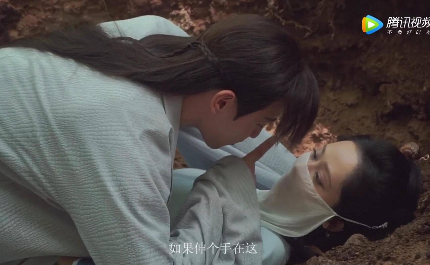 走路时胯骨疼 脚麻 是什么症状 怎么治游戏画面