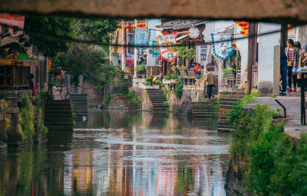 跳出深坑